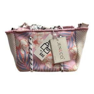 Pink Floral Women's Bag By Jen & Co